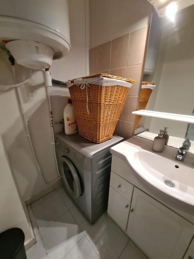 Appartement Cosy Sur Avignon Proche Des Remparts Exteriér fotografie